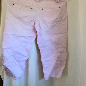 Cache Light Pink Capris
